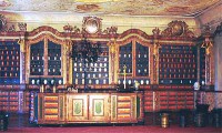/album/fotogalerie-ceske-farmaceuticke-muzeum-hospital-kuks/druha-mistnost-barokni-lekarna-18-stoleti-jpg/